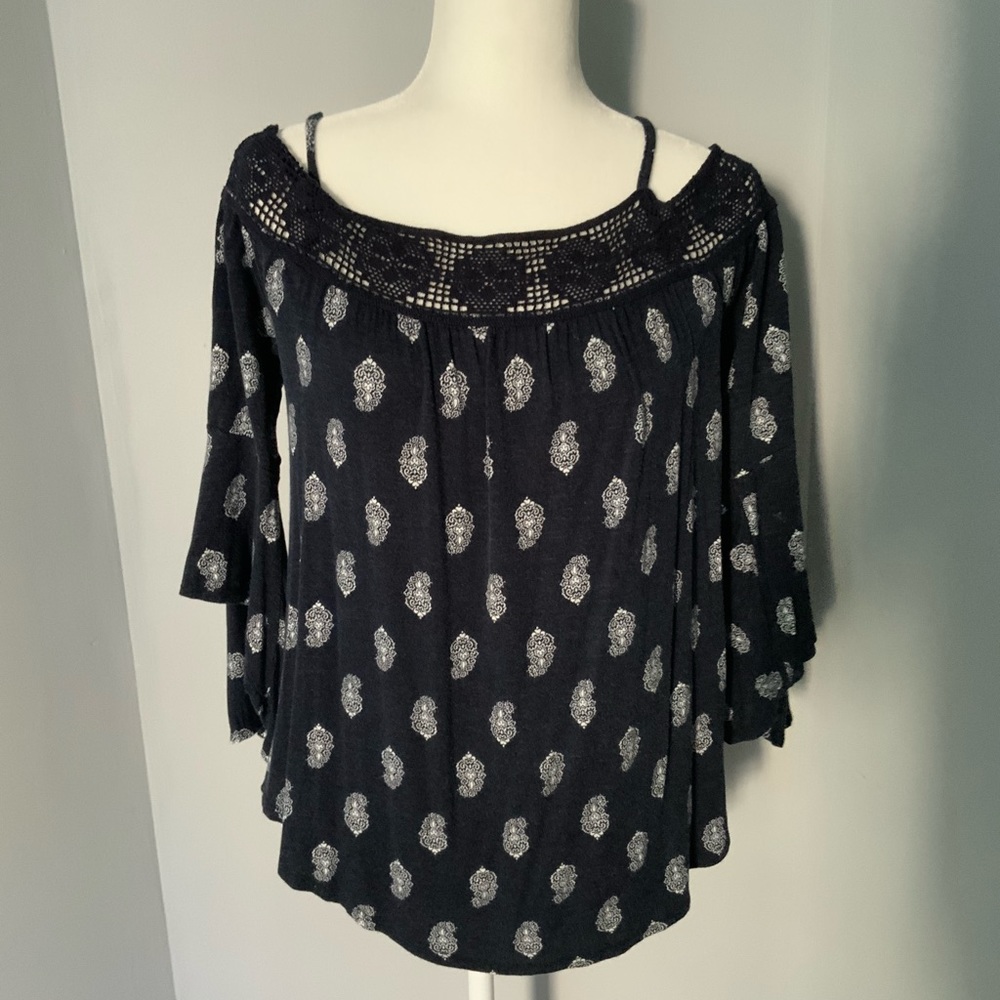 Tank top with sleeves
